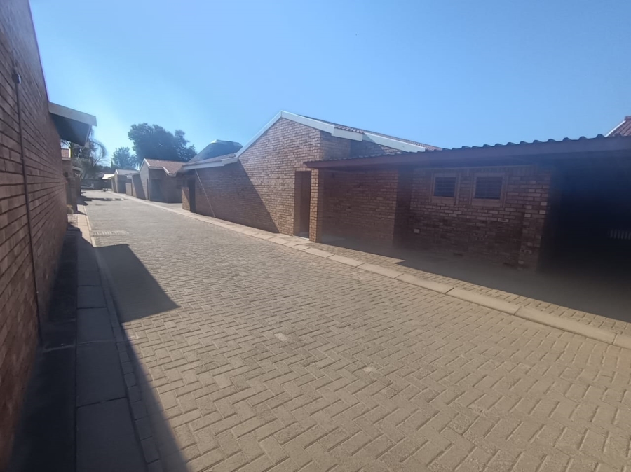 3 Bedroom Property for Sale in Minerva Gardens Northern Cape